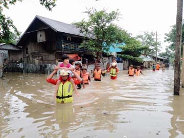 ကချင်ပြည်နယ်၊ ဗန်းမော်ခရိုင်၊ ဗန်းမော်မြို့အတွင်းရှိ ပေါက်ကုန်းရပ်ကွက်နှင့် ညောင်ပင်ရပ်ကွက်တို့၌ ရေဝင်ရောက်မှု