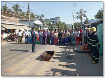 တနင်္သာရီတိုင်းဒေသကြီး၊ ဘုတ်ပြင်းမြို့၊ မြို့မဈေးကြီးတွင် မီးဘေးအန္တရာယ်ဖြစ်ပွားမှု မရှိစေရေးအတွက် မီးဘေးကြိုတင်ကာကွယ်ရေး လက်တွေ့သရုပ်ပြလေ့ကျင့် ဆောင်ရွက်မှု 