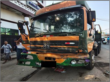 ရန်ကုန်တိုင်းဒေသကြီး၊ အင်းစိန်မြို့နယ်၌ မော်တော်ယာဉ် တစ်စီး အရှိန်မထိန်းနိုင်ဘဲ အမျိုးသမီး တစ်ဦးအား ဝင်ရောက်တိုက်မိပြီး မော်တော်ယာဉ် သုံးစီးအား ထပ်မံဆင့်တိုက်မှုဖြစ်ပွား