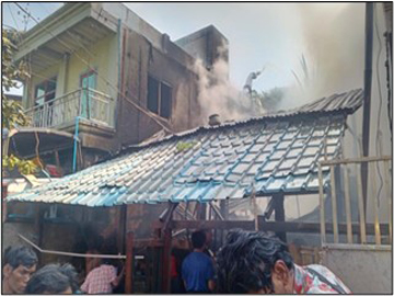 မန္တလေးတိုင်းဒေသကြီး၊ ပြည်ကြီးတံခွန်မြို့နယ်၊ ၁၁၄ x ၁၁၅ ကြား၊ ရန်မန်းလမ်းသွယ်(၈)၊ ချမ်းမြသာယာ ရပ်ကွက်ရှိ နေအိမ်မီးလောင်မှု 