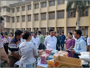 မွန်ပြည်နယ်၊ မော်လမြိုင်ခရိုင်၊ မော်လမြိုင်တက္ကသိုလ်နှင့် နည်းပညာတက္ကသိုလ်တို့တွင် ဆရာ/ ဆရာမများ၊ ဝန်ထမ်းများနှင့် အဆောင်နေ ကျောင်းသား/ ကျောင်းသူများအား အခြေခံစားသောက်ကုန်ပစ္စည်းများ ဈေးနှုန်းချိုသာစွာဖြင့် ရောင်းချပေးနေမှုအခြေအနေအား ကြည့်ရှုစစ်ဆေး