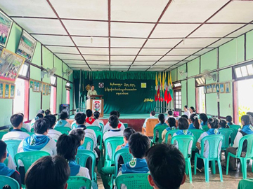 ရှမ်းပြည်နယ်၊ နမ့်စန်ခရိုင်၊ ကွန်ဟိန်းမြို့၊ အမှတ်(၃)ရပ်ကွက်၊ အခြေခံပညာအထက်တန်းကျောင်းခန်းမ၌ နွေရာသီကင်းထောက်လူငယ်သင်တန်းဖွင့်ပွဲအခမ်းအနား ကျင်းပ