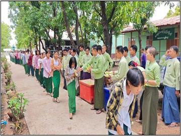 စစ်ကိုင်းတိုင်းဒေသကြီး၊ ကန့်ဘလူခရိုင်၊ ကျွန်းလှမြို့နယ်၊ ပျဉ်းမမြိုင်ရပ်ကွက်၊ အခြေခံပညာအထက်တန်းကျောင်း(ကျွန်းလှ)စာဖြေဌာန၌ တက္ကသိုလ်ဝင်စာမေးပွဲပြန်လည်ဖြေဆိုရန် Camp ဝင်ရောက်နေသည့် ကျောင်းသား/သူများအား နေ့လည်စာကျွေးမွေးနေမှုနှင့် ကျွန်းလှမြို့နယ်အထွေထွေ အုပ