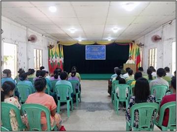 ရန်ကုန်တိုင်းဒေသကြီး၊ တွံတေးခရိုင်၊ ကွမ်းခြံကုန်းမြို့နယ်အထွေထွေအုပ်ချုပ်ရေးဦးစီးဌာနရုံး အစည်းအဝေးခန်းမ၌ နေရပ်စွန့်ခွာနေရသည့် ပြည်သူများအား ထောက်ပံ့ငွေများပေးအပ်ခြင်းအခမ်းအနား ကျင်းပ