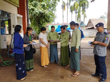 မွန်ပြည်နယ်၊ ကျိုက်ထိုခရိုင်၊ ဘီးလင်းမြို့နယ်အတွင်းရှိ စက်သုံးဆီအရောင်းဆိုင်များ၌ စက်သုံးဆီ ဈေးနှုန်းမြင့်မားမှု မရှိစေရေး၊ တရားမဝင်ရောင်းချမှု မရှိစေရေးနှင့် ရည်ညွှန်းဈေးနှုန်းများအတိုင်း ရောင်းချမှု ရှိ/မရှိ ကွင်းဆင်းစစ်ဆေး