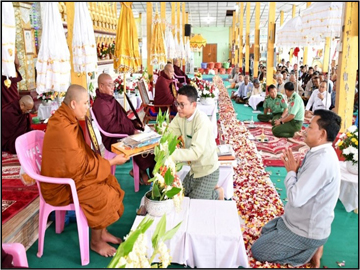 ရှမ်းပြည်နယ်၊ တောင်ကြီးခရိုင်၊ ရပ်စောက်မြို့နယ်၊ စူဠာမုနိကုသိုလ်တော်ဘုရားကြီးကျောင်း၌ သာသနာရေးနှင့်ယဉ်ကျေးမှုဝန်ကြီးဌာနမှ ချီးမြှင့်ဆက်ကပ်သော ဘွဲ့တံဆိပ်တော်များဆက်ကပ်ပွဲ အခမ်းအနား ကျင်းပ