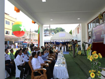 တနင်္သာရီတိုင်းဒေသကြီး၊ ကော့သောင်းခရိုင်၊ ကော့သောင်းမြို့၊ အဏ္ဏဝါရပ်ကွက်၊ အပြည်ပြည်ဆိုင်ရာ နယ်စပ်ဝင်/ထွက်ဂိတ်ဖွင့်ပွဲအခမ်းအနား ကျင်းပ