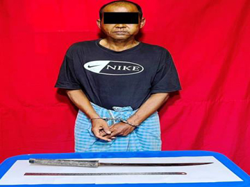 ရှမ်းပြည်နယ်(အရှေ့ပိုင်း)၊ တာချီလိတ်မြို့နယ်နှင့် မန္တလေးတိုင်းဒေသကြီး၊ ချမ်းမြသာစည်မြို့နယ်တို့၌ ဓားဦးချွန်ကိုင်ဆောင်သူ အမျိုးသား နှစ်ဦးအား ဖမ်းဆီးအရေးယူ