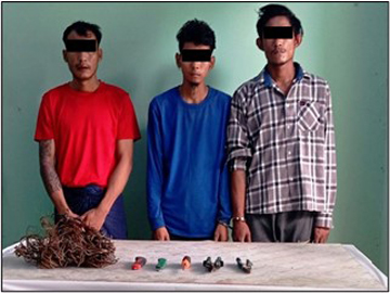 နေပြည်တော်ကောင်စီနယ်မြေ၊ ဇမ္ဗူသီရိမြို့နယ်ရှိ ငလျင်ဒဏ်ကြောင့် ပျက်စီးသွားပြီး လူနေထိုင်ခြင်း မရှိသည့် အိမ်ရာများ၌ လျှပ်စစ်မီးကြိုးများ ခိုးယူသူ အမျိုးသား လေးဦးအား ဖမ်းဆီးအရေးယူ