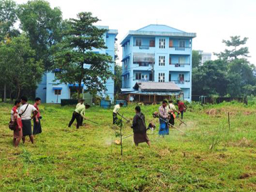 ရန်ကုန်တိုင်းဒေသကြီး၊ အင်းစိန်ခရိုင်၊ လှိုင်သာယာ(အရှေ့ပိုင်း)မြို့နယ်ရှိ ပြည်သူ့ဆေးရုံကြီး၌ စုပေါင်းသန့်ရှင်းရေး ပူးပေါင်းဆောင်ရွက်မှု