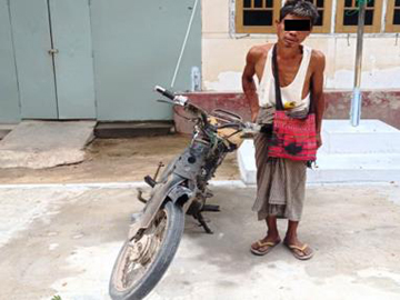စစ်ကိုင်းတိုင်းဒေသကြီးနှင့် မွန်ပြည်နယ်တို့ရှိ မြို့နယ်အချို့၌ လိုင်စင်မဲ့ မော်တော်ဆိုင်ကယ် စီးနင်းအသုံးပြုသူများအား ဖမ်းဆီးအရေးယူ