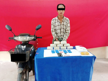 မန္တလေးတိုင်းဒေသကြီး၊ သာစည်မြို့နယ်၌ ငွေကျပ် သိန်း ၃၀၀ တန်ဖိုးရှိ စိတ်ကြွရူးသွပ်ဆေးပြားများ ဖမ်းဆီးရမိ
