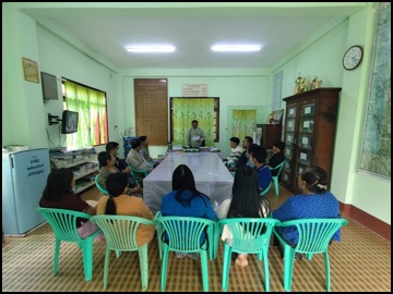 ရှမ်းပြည်နယ်၊ ကလောခရိုင်၊ ကလောမြို့နယ်အထွေထွေအုပ်ချုပ်ရေးဦးစီးဌာနရုံးခန်း၌ ကလော မြို့နယ်အတွင်းရှိ ရွှေလုပ်ငန်းရှင်များနှင့် အဖိုးတန်သတ္တု(ရွှေ)ရောင်းဝယ်သည့်ကိစ္စနှင့်ပတ်သက်၍ လုပ်ငန်းညှိနှိုင်းအစည်းအဝေးကျင်းပ